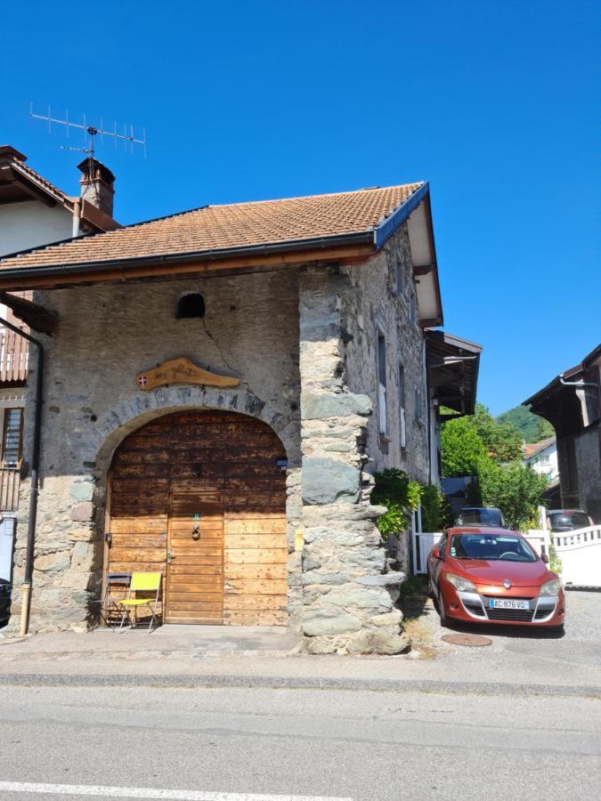 Appartement Route De Cursinges Cervens ภายนอก รูปภาพ